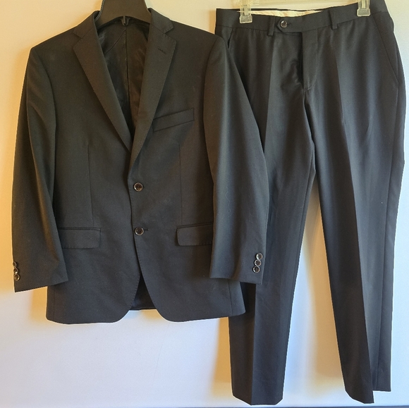 BALMAIN PARIS MEN'S SLIM-FIT BLACK SUIT 70% WOOL 30%POLYESTER